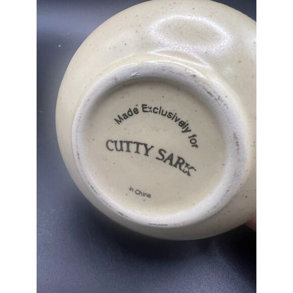 Vintage Cutty Sark Jug Scots Whisky Mini Pitcher Stoneware whiskey Jug Pottery - Picture 3 of 3